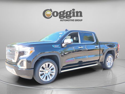 Used 2021 GMC Sierra 1500 Denali w/ Denali Premium Package AWD/4WD image 1