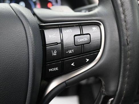 Used 2020 Lexus ES 350 w/ Premium Package image 22