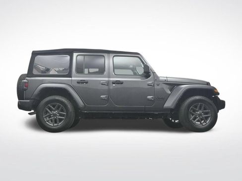 Used 2024 Jeep Wrangler Unlimited Sport AWD/4WD image 42