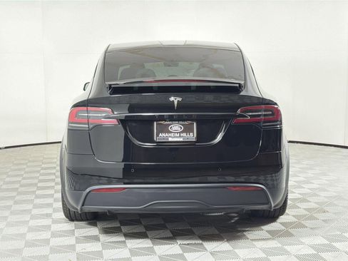 Used 2023 Tesla Model X image 4