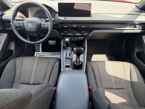 Used 2023 Honda Accord Sport image 15