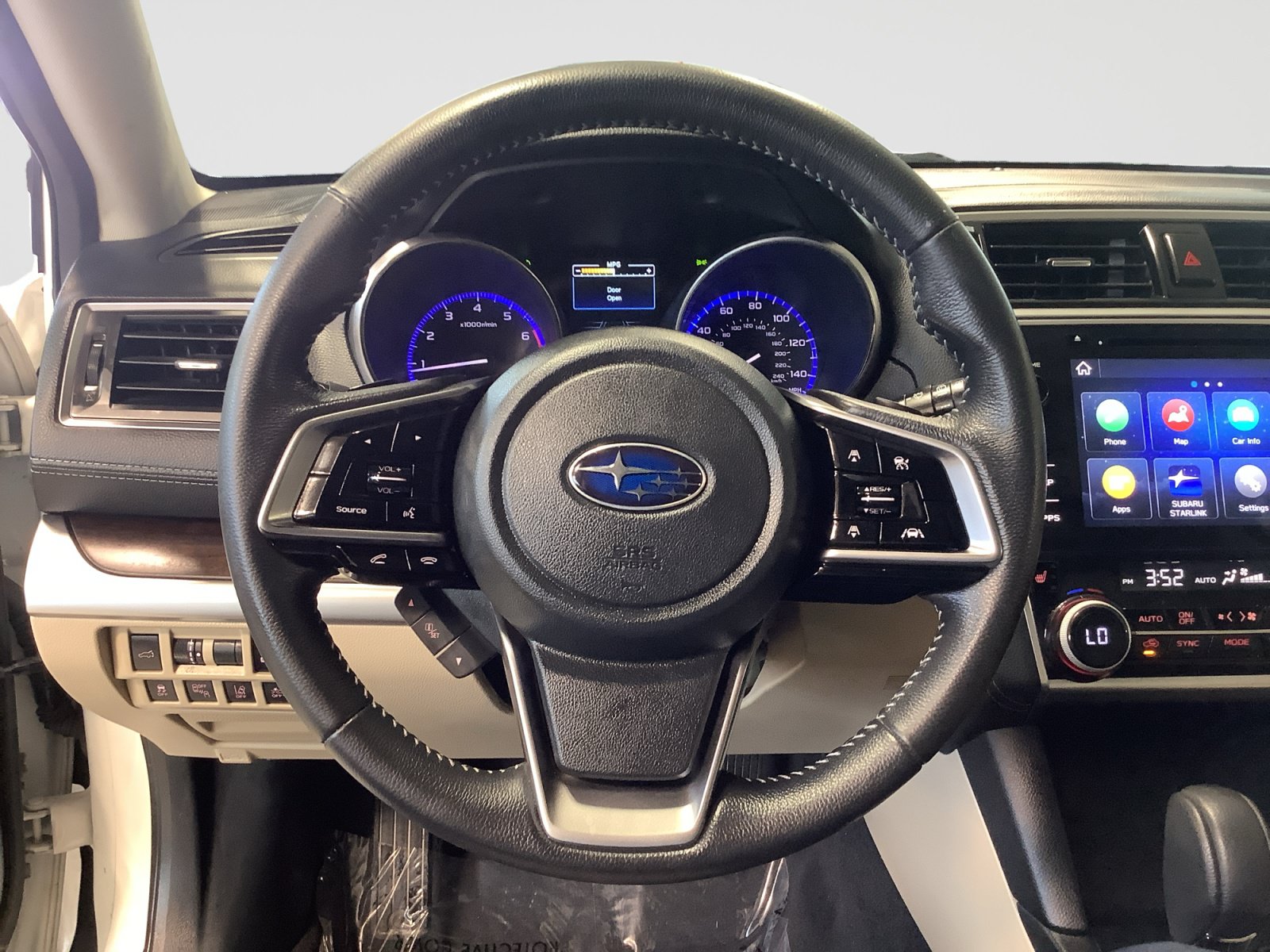 Used 2019 Subaru Outback 2.5i Limited AWD/4WD image 12