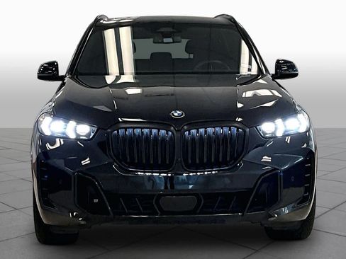 Used 2024 BMW X5 sDrive40i w/ M Sport Package RWD image 3