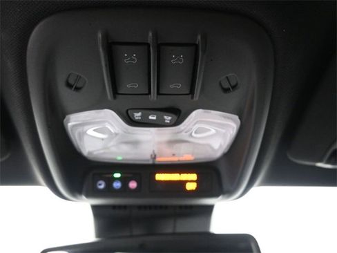 Used 2024 GMC Canyon Denali w/ LPO, Denali Black Edition image 28