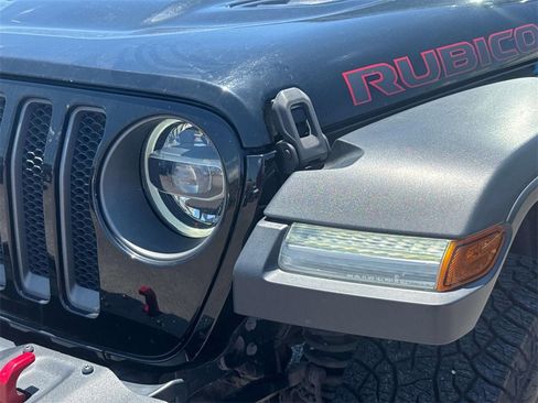 Used 2020 Jeep Wrangler Unlimited Rubicon image 2