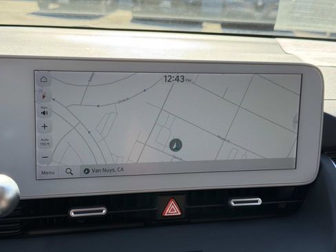 Used 2024 Hyundai Ioniq 5 SE image 29