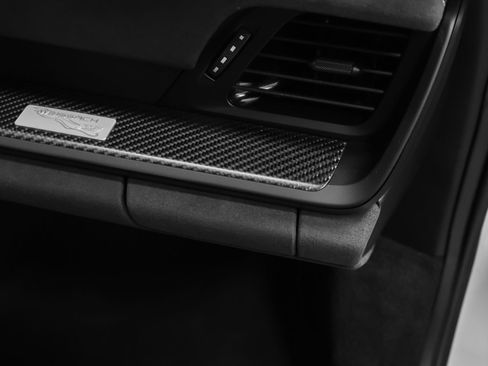 Certified 2025 Porsche 911 GT3 RS RWD image 43