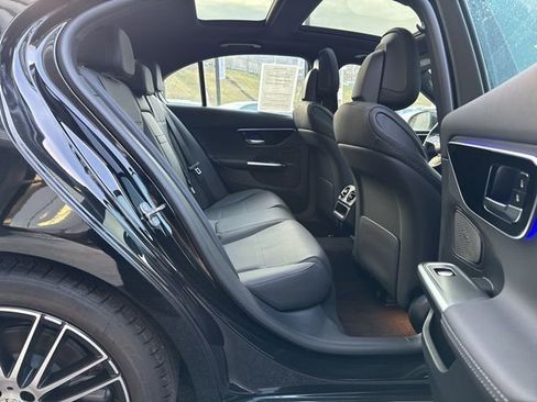 Used 2024 Mercedes-Benz C 300 4MATIC Sedan image 22