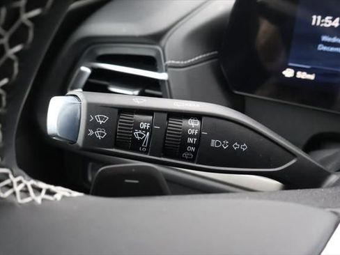 New 2026 Chevrolet Traverse LT w/ Sun and Wheel Package image 24