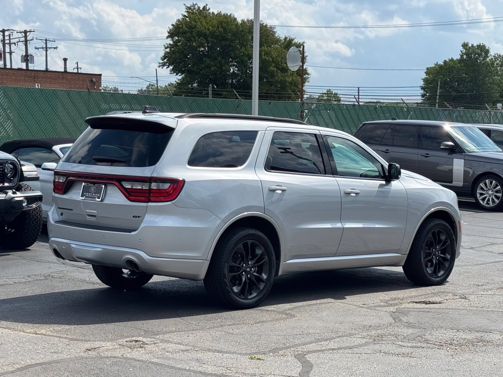Used 2024 Dodge Durango GT AWD/4WD image 7