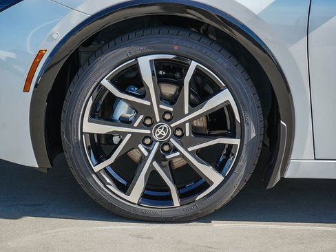 New 2026 Toyota Prius Plug-In Hybrid image 5