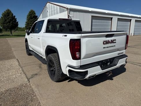 Used 2021 GMC Sierra 1500 Elevation w/ X31 Off-Road Package AWD/4WD image 4