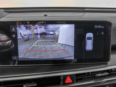 Used 2025 Kia Sorento EX image 8
