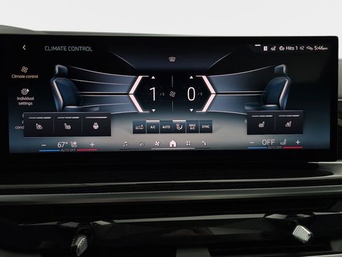 New 2026 BMW X5 xDrive50e w/ M Sport Package AWD/4WD image 24