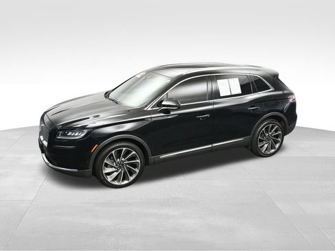 Used 2022 Lincoln Nautilus Reserve w/ Equipment Group 201A AWD/4WD image 37