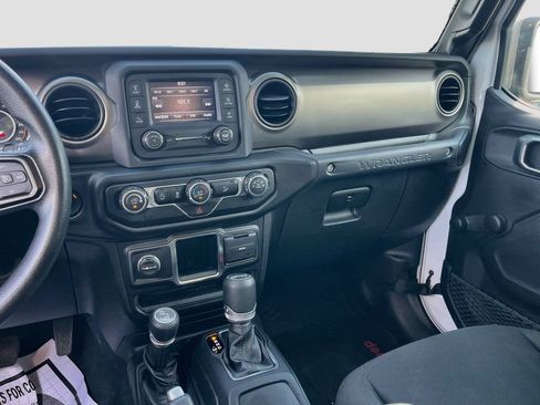 Used 2020 Jeep Wrangler Unlimited Sport AWD/4WD image 22