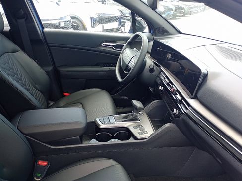 New 2026 Kia Sportage X-Line w/ X-Line Technology Package image 7