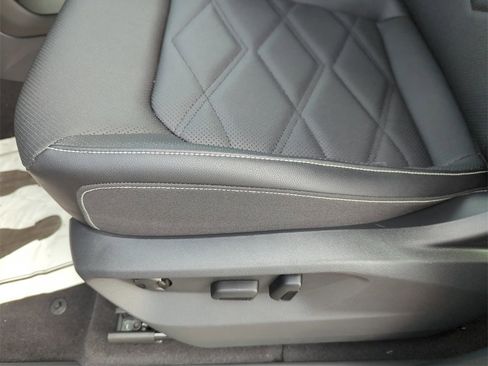 New 2026 Volkswagen Atlas SE image 34