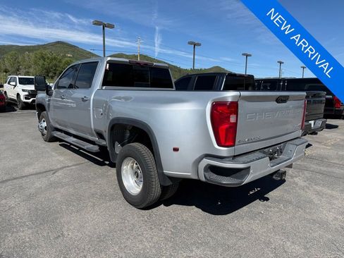 Used 2020 Chevrolet Silverado 3500 High Country AWD/4WD image 4