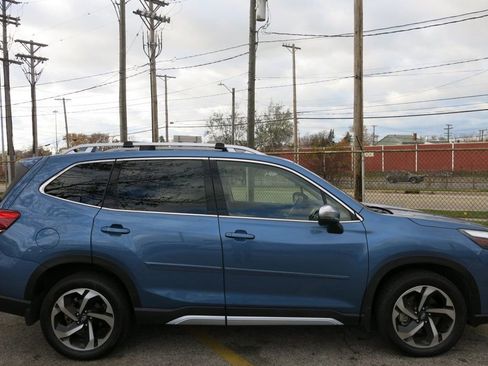 Used 2022 Subaru Forester Touring w/ Popular Package #2 image 5