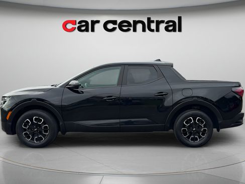 Used 2022 Hyundai Santa Cruz SEL w/ Cargo Package AWD/4WD image 2