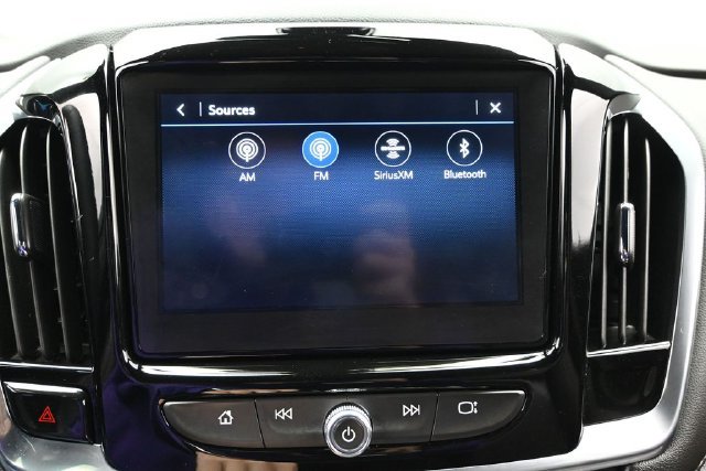 Used 2023 Chevrolet Traverse LT w/ LT Premium Package AWD/4WD image 35