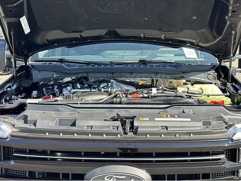 New 2026 Ford F250 Platinum image 42