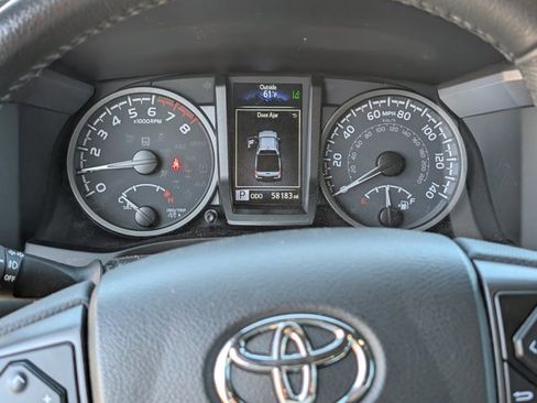 Used 2023 Toyota Tacoma TRD Sport image 21
