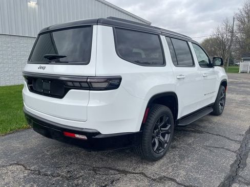 New 2026 Jeep Grand Wagoneer 4WD image 15