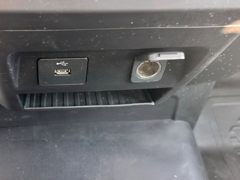 Certified 2020 Ford F150 XL w/ XL Power Equipment Group image 29