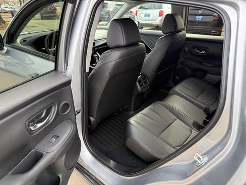 Certified 2025 Acura ADX Base image 16