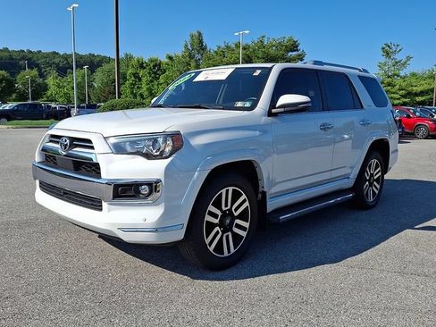 Certified 2024 Toyota 4Runner Limited AWD/4WD image 3