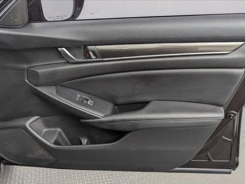 Used 2021 Honda Accord LX image 22