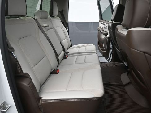 Used 2025 RAM 1500 Laramie w/ Laramie Southwest Edition image 27