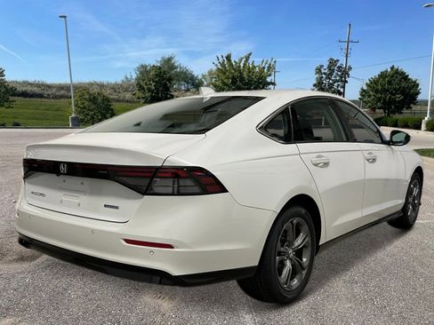 New 2025 Honda Accord EX-L image 7