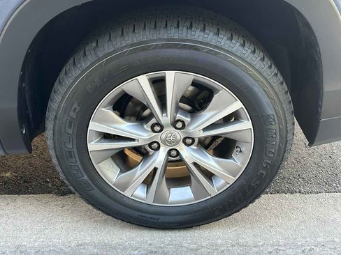 Used 2015 Toyota Highlander XLE FWD image 63