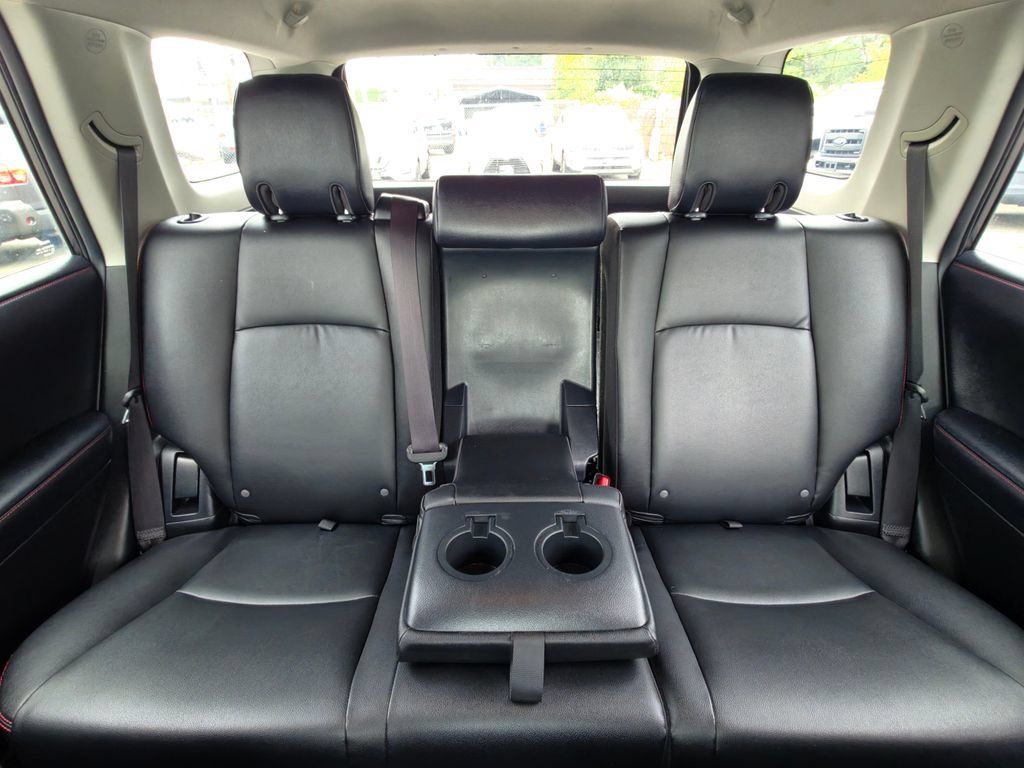 Used 2018 Toyota 4Runner TRD Off-Road Premium AWD/4WD image 31
