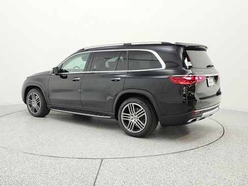 New 2026 Mercedes-Benz GLS 450 4MATIC image 7