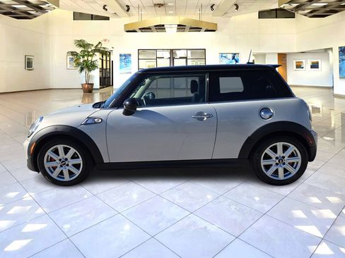 Used 2013 MINI Cooper S image 4