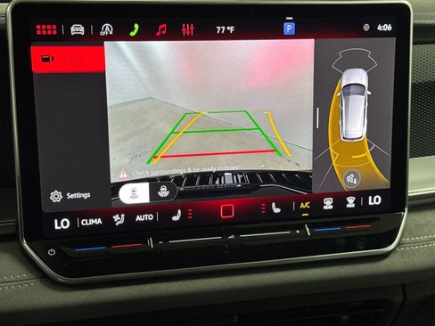 New 2026 Volkswagen Tiguan SE R-Line AWD/4WD image 18