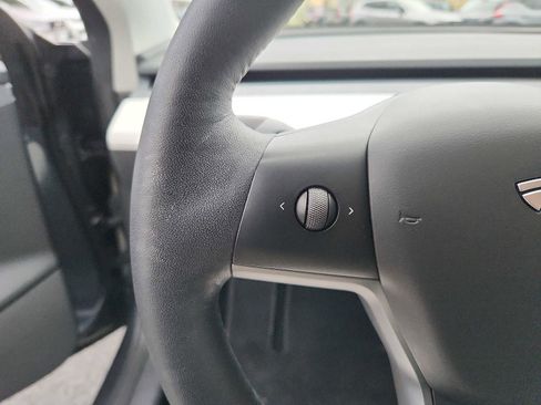 Used 2023 Tesla Model 3 Performance image 18