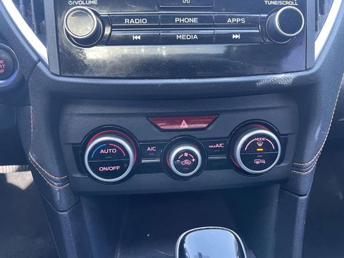 Used 2020 Subaru Crosstrek 2.0i Premium w/ Moonroof Package 2 image 41