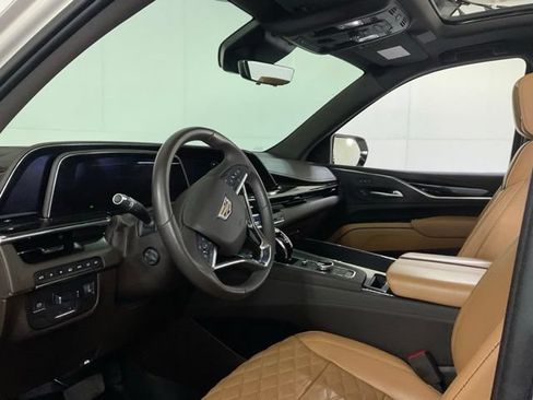 Used 2023 Cadillac Escalade ESV Sport w/ Touring Package AWD/4WD image 19