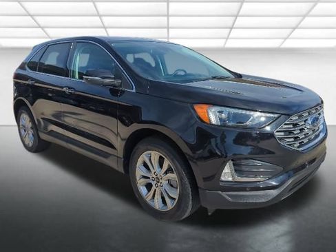 Used 2024 Ford Edge Titanium image 1