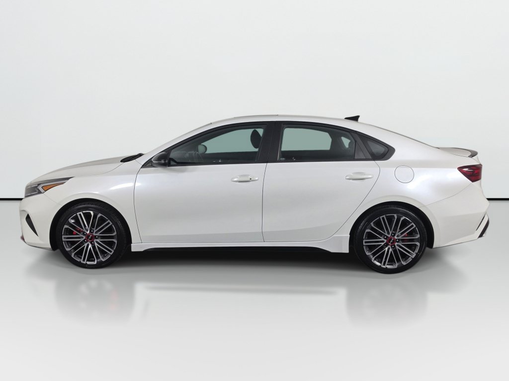 Used 2023 Kia Forte GT FWD image 2