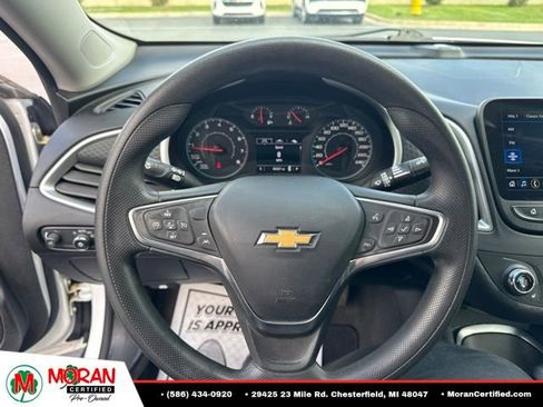 Used 2023 Chevrolet Malibu LT FWD image 13