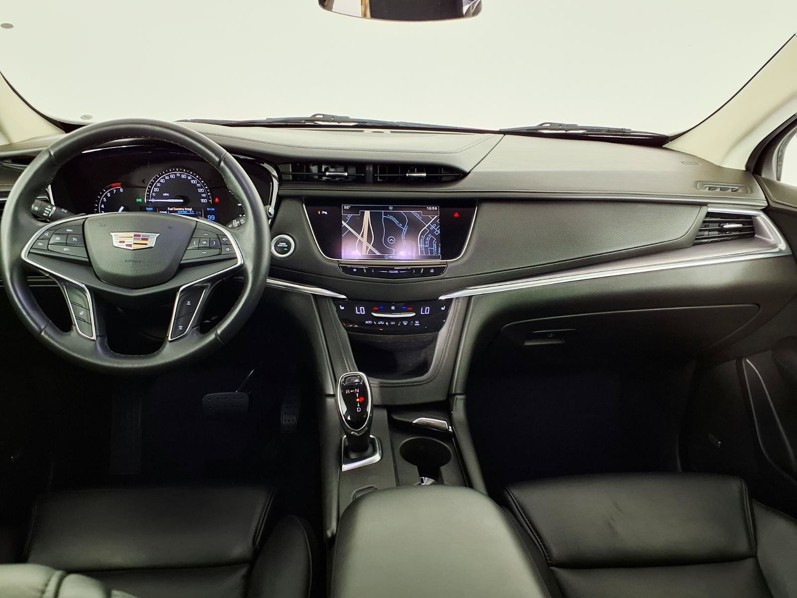 Used 2017 Cadillac XT5 Luxury FWD image 14