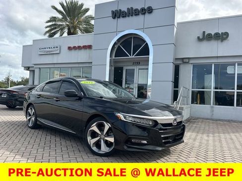 Used 2019 Honda Accord Touring image 1