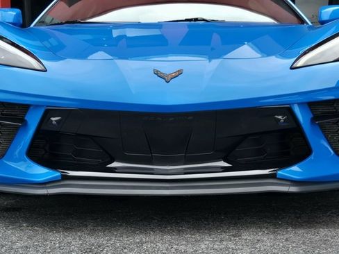 Used 2022 Chevrolet Corvette Stingray w/ Engine Appearance Package image 13