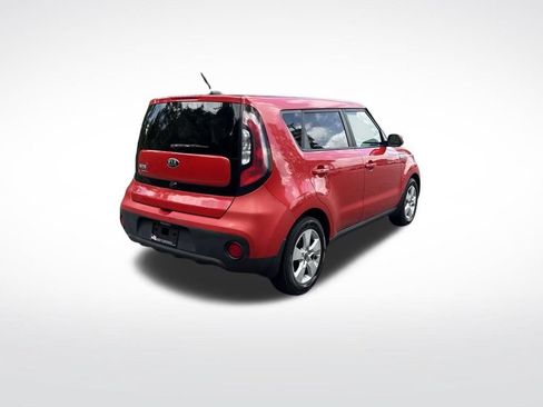 Used 2019 Kia Soul w/ Convenience Package FWD image 5